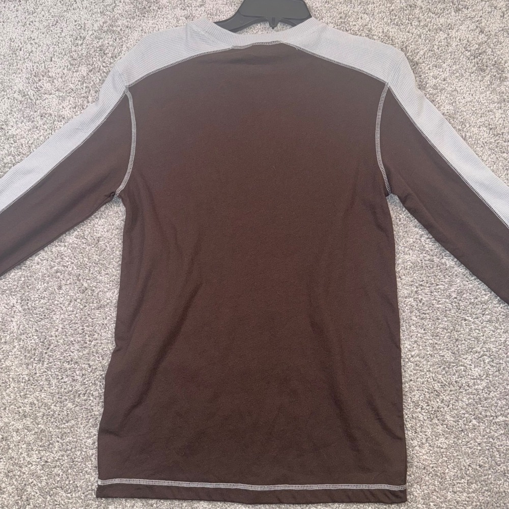 Cleveland Browns Long Sleeve Thermal Shirt Mens Small Brownie the Elf NEW - Picture 6 of 7